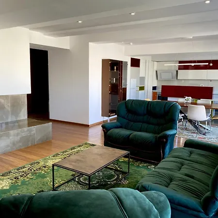 Elena Apartment *